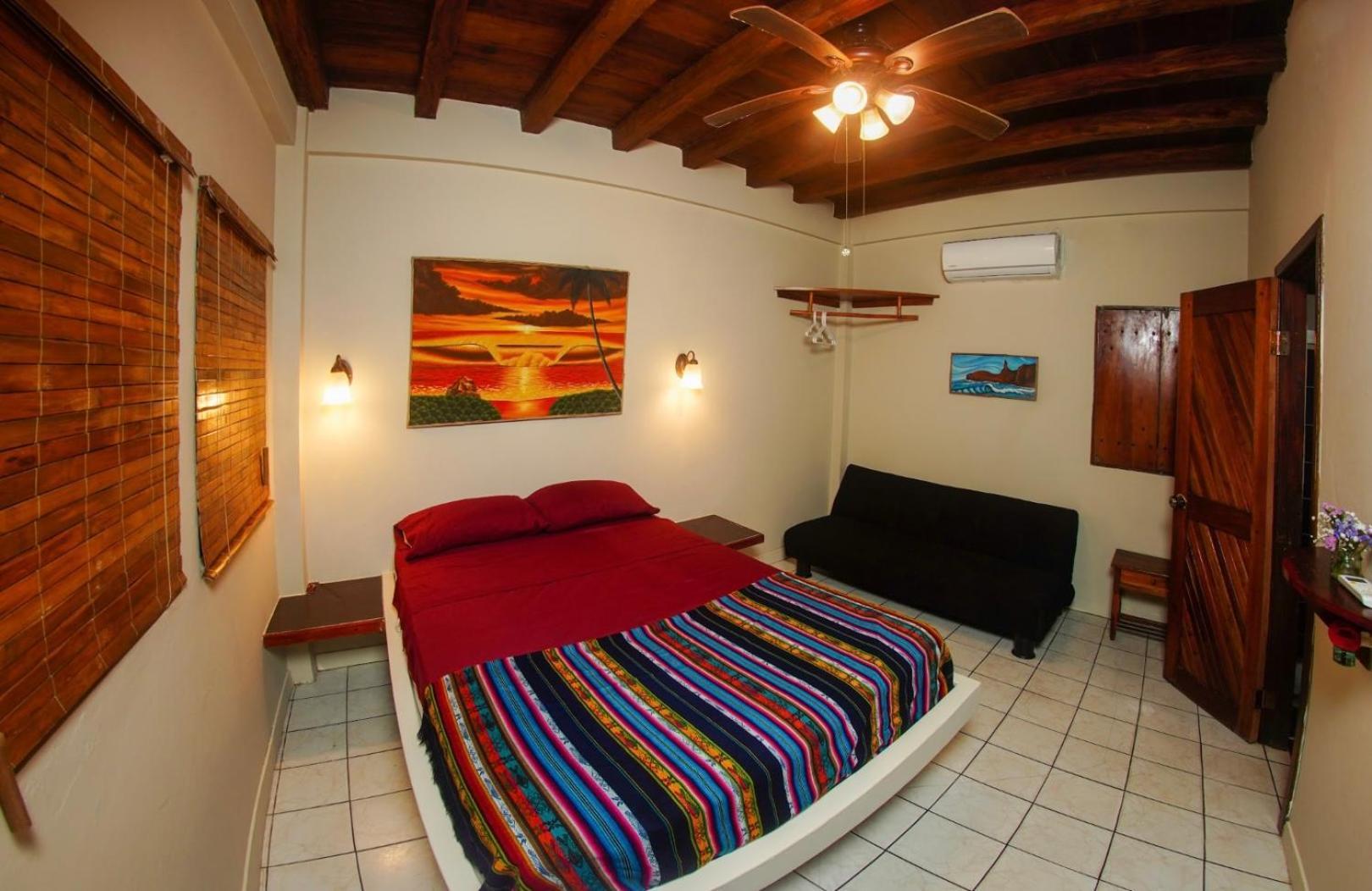 Tres Palmas Hotel มอนตาญิตาร์ ภายนอก รูปภาพ